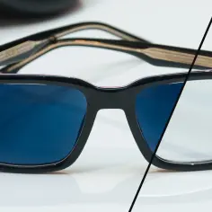 Okulary z jedną soczewką ciemnoniebieską, drugą jasną. Czy fotochromy warto?