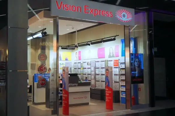 Źle dobrane okulary Vision Express - jak reklamować krok po kroku